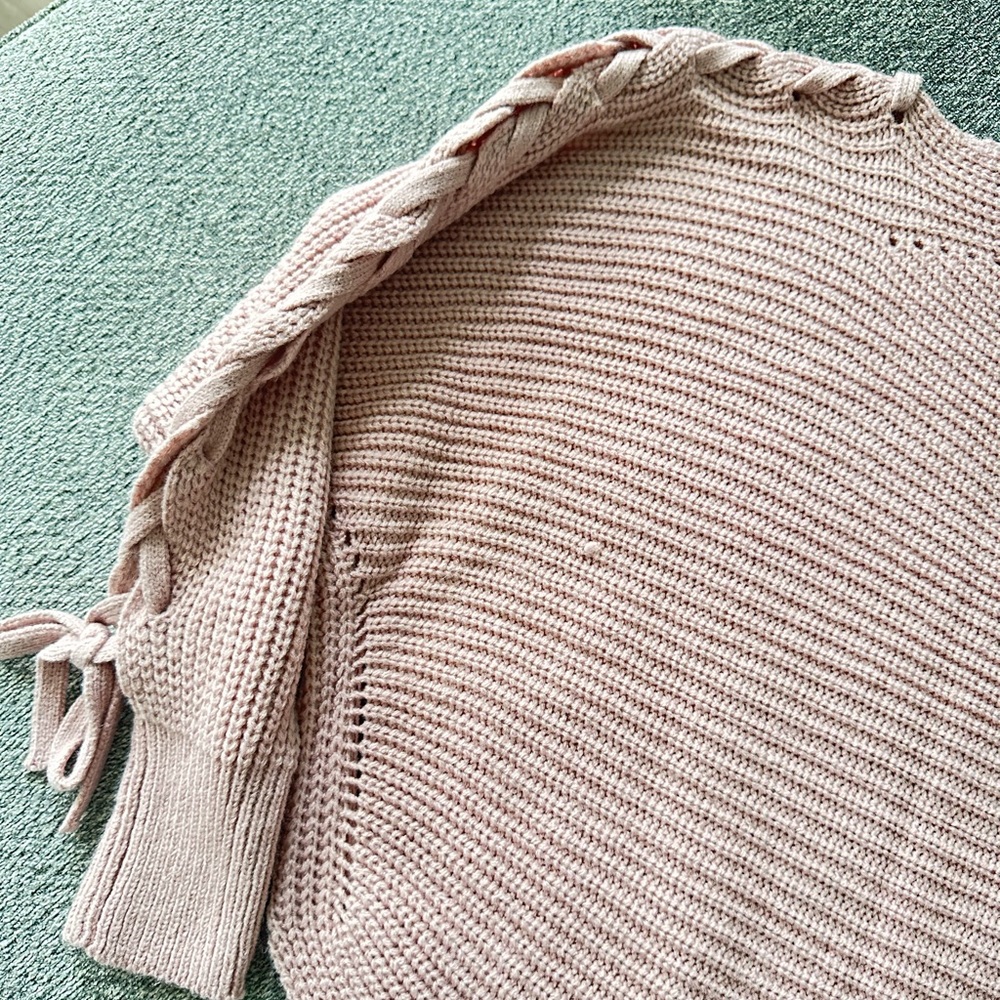 Pink Sweater - Picture 2 of 4